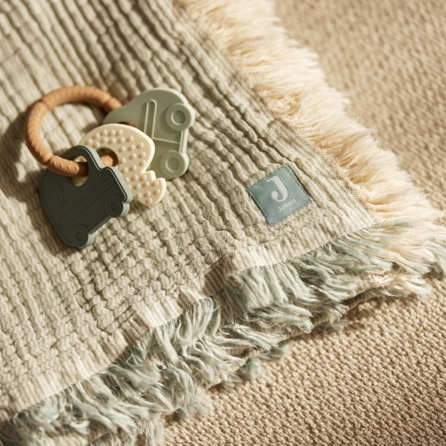 Couverture en gaze de coton Fringe Stripe Sea Green (120 x 120 cm) (Jollein) - Image 1