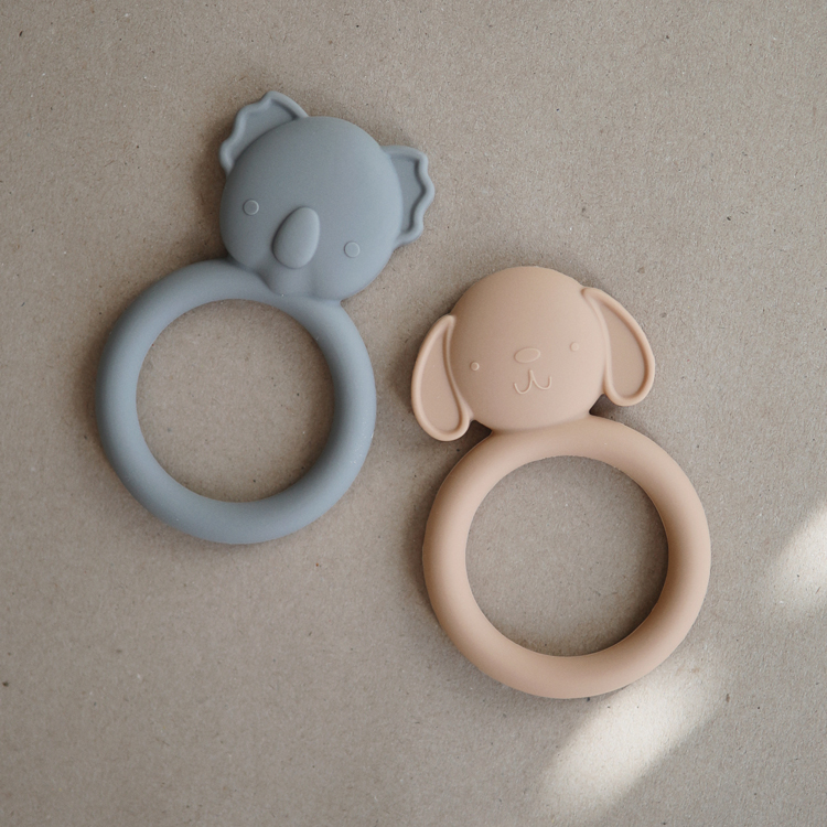 Anneau de dentition en silicone Dog (Mushie) - Image 3