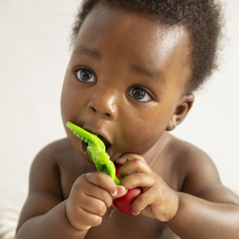 Mery la cerise en latex d'hévéa (Oli & Carol) - Image 3