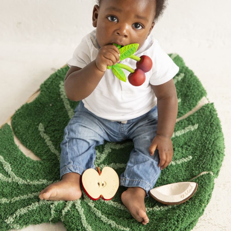 Mery la cerise en latex d'hévéa (Oli & Carol) - Image 4
