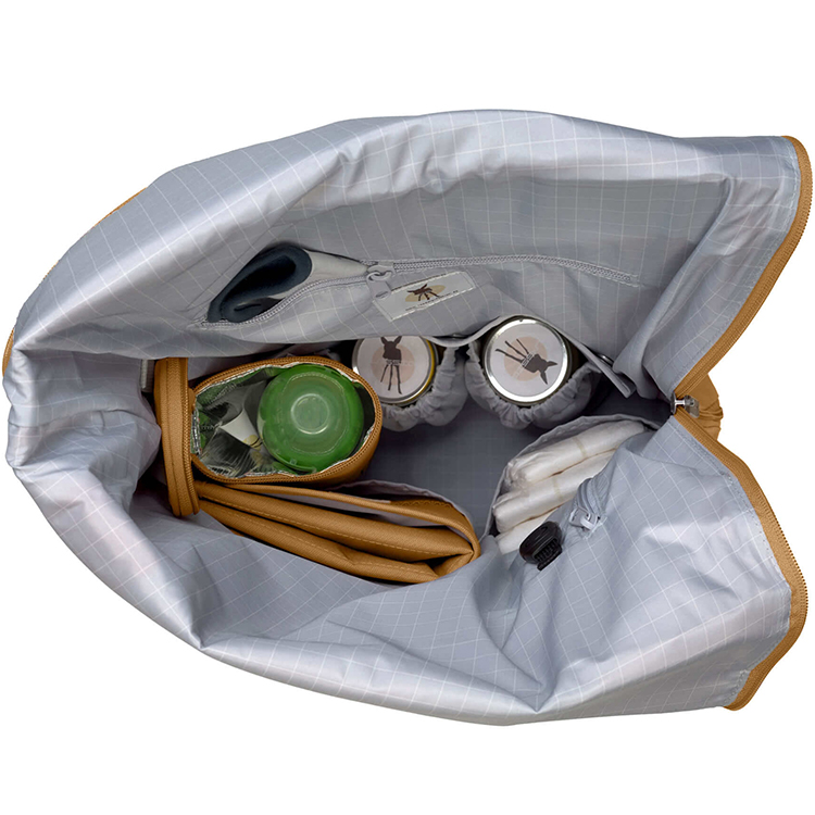 Sac à dos à langer en polyester recyclé Green label Rolltop curry (Lassig) - Image 6