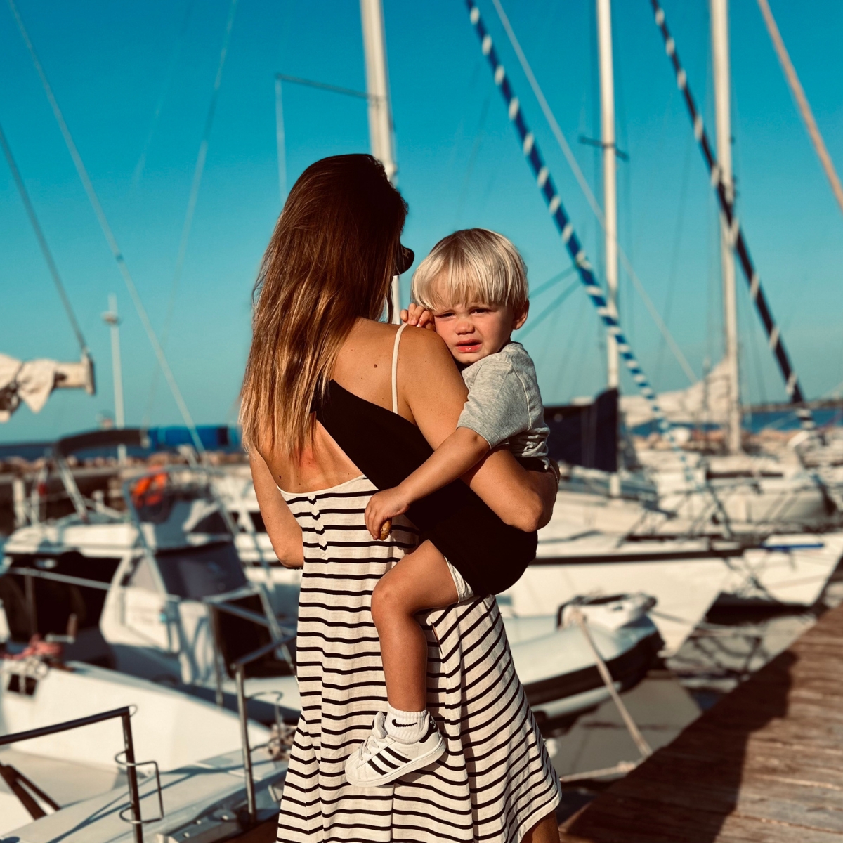 Porte bébé enfant Noir (Wildride) - Image 1