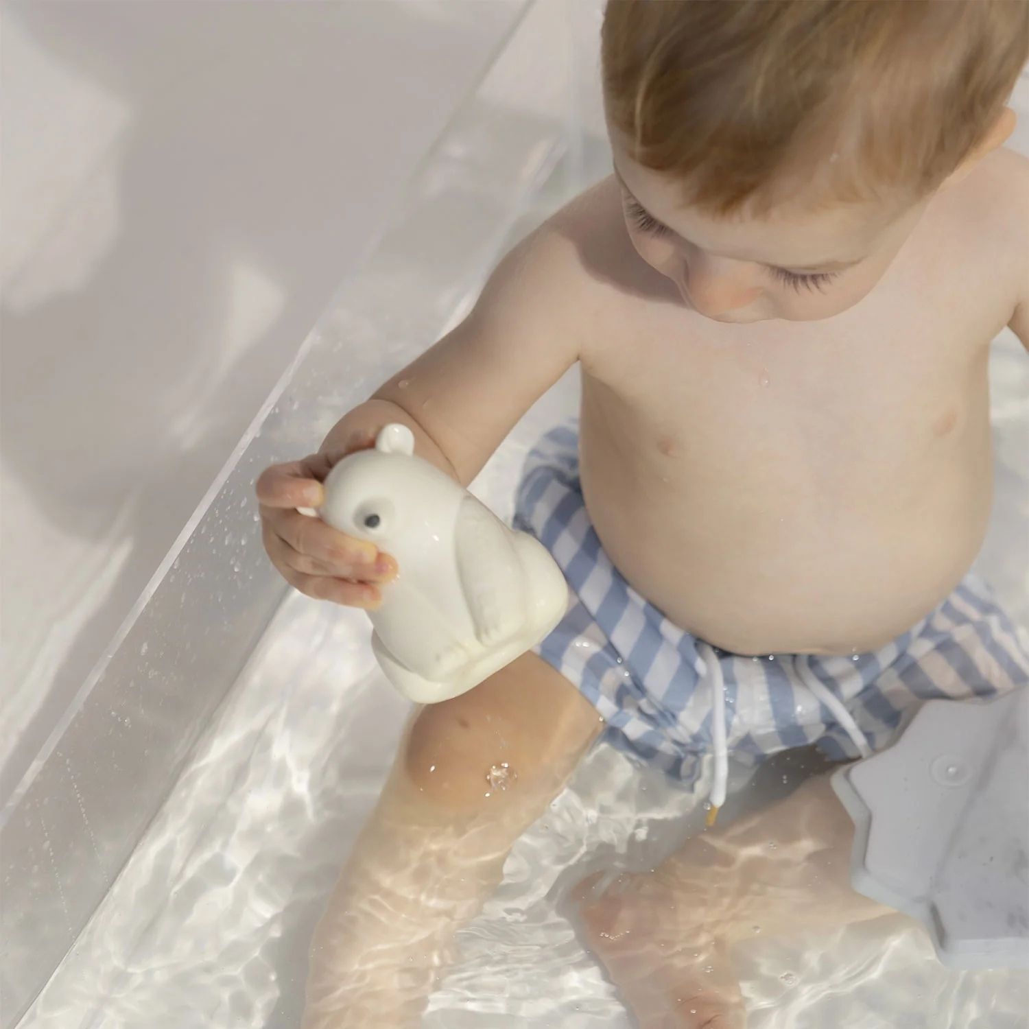 Jouet de bain Ours Polaire (Oli and Carol) - Image 2