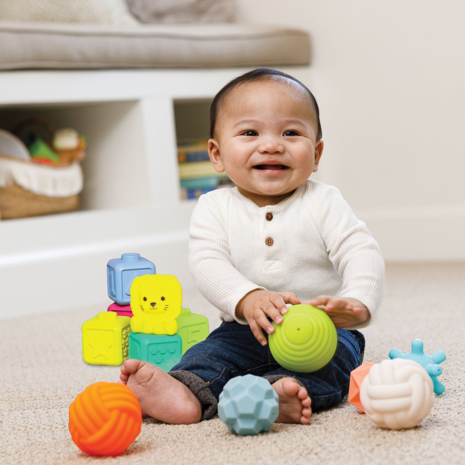 Coffret sensoriel Balls Blocks Buddies super soft (Infantino) - Image 1