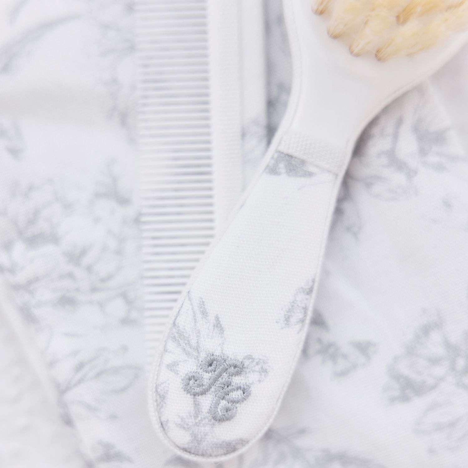 Brosse et peigne imprimé inspiration Toile de Jouy gris (Tartine et Chocolat) - Image 5